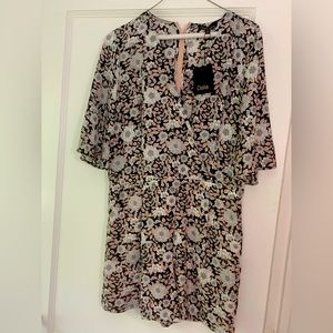 Floral romper NWT